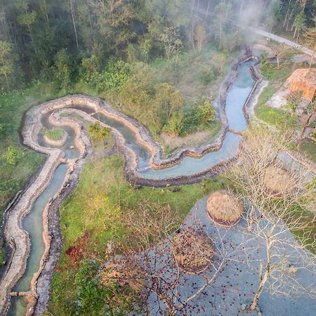 Thanh Tan Hot Springs By Fusion Hue Zewnętrze zdjęcie